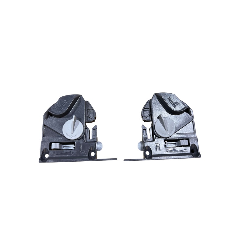 Hettich, 9218979, Quadro V6 4D Front Fixing Clip Set for 1/2 Material (10 Sets)