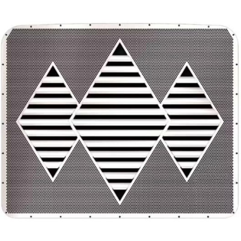 Kenworth W900L stainless steel triple diamond louvered grill