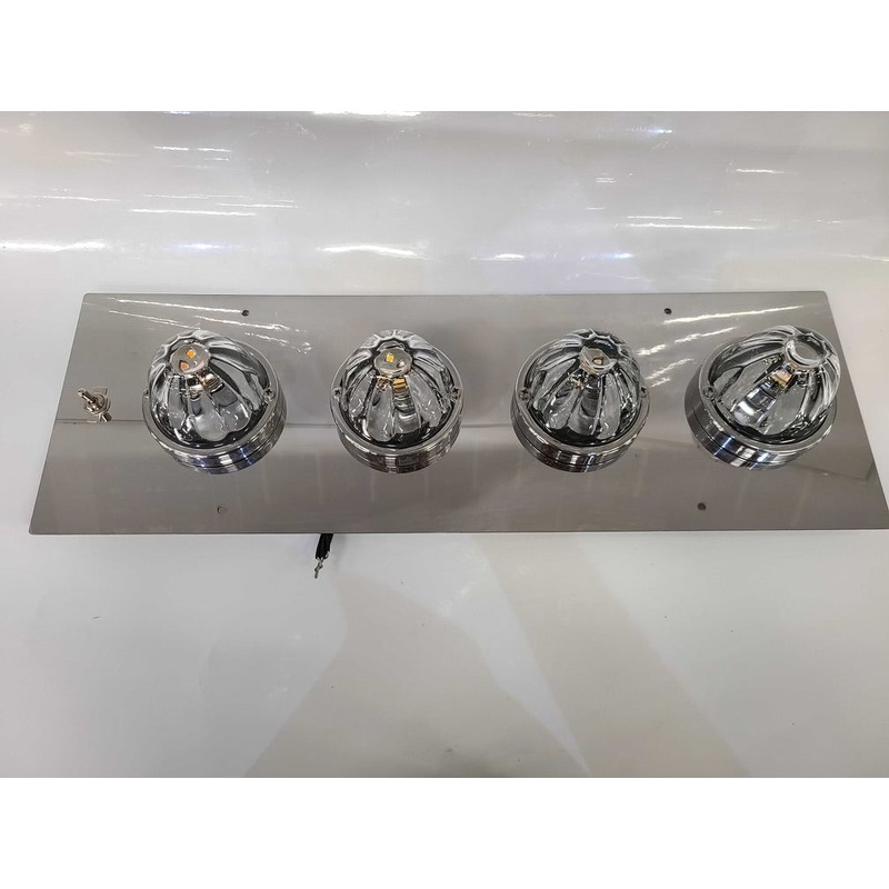 Kenworth T660/W900 2006+ stainless steel sleeper light plate w/4 watermelon light holes – SINGLE