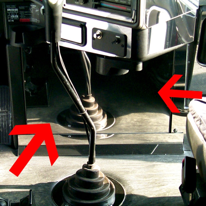 Freightliner Classic/FLD stainless steel center dash console trim