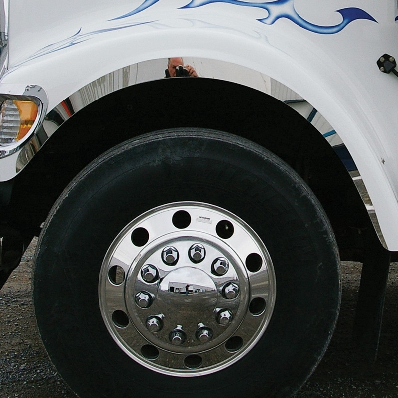 International 9300/9900 stainless steel front side fender trim – PAIR