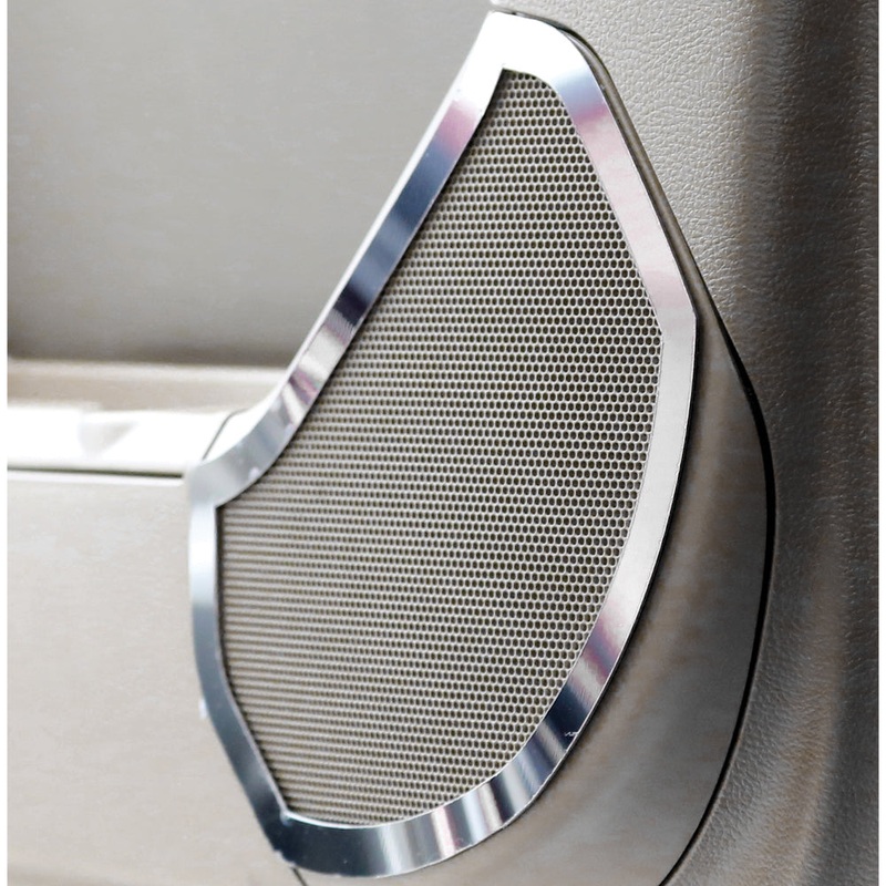 Kenworth T680/T880 stainless steel cab door speaker trims – PAIR