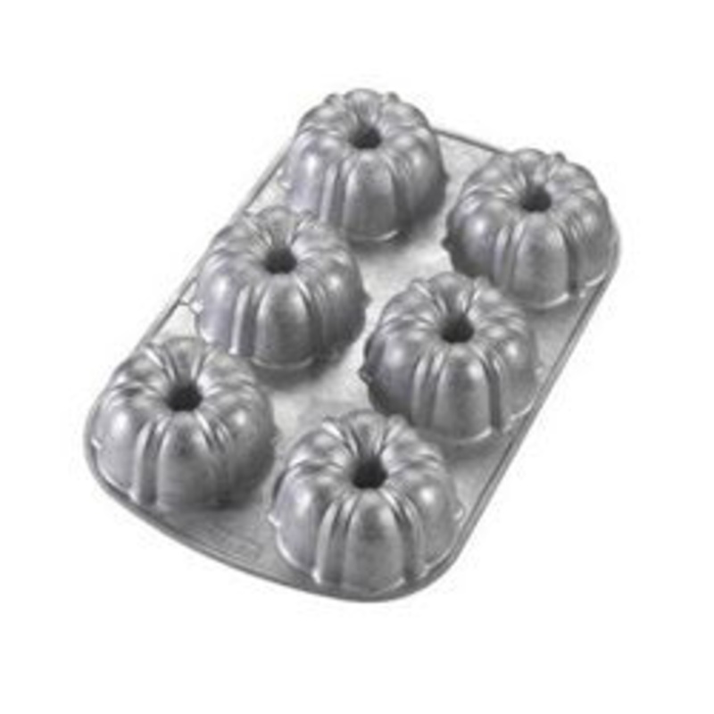 Nordic Ware 6 Cup Mini Bundt Cake Pan – 50602