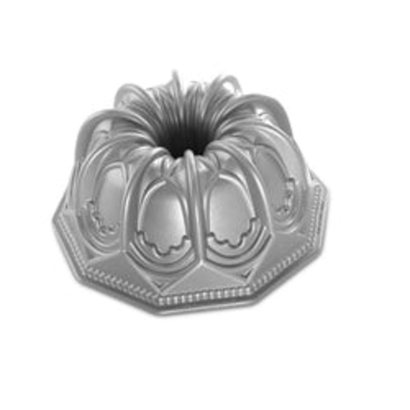 Nordic Ware Cake Pan, Vaulted Cathedral Bundt Pan 9 Cup – 88637