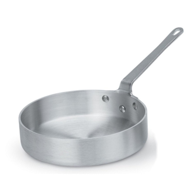 Vollrath Saute’ Pan, 3qt Heavy Duty Aluminum – 4070