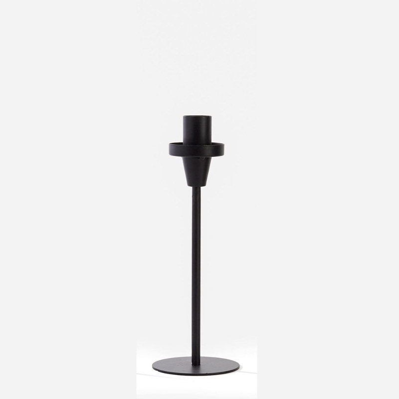 Medium Black Metal Candle Holder(dis)