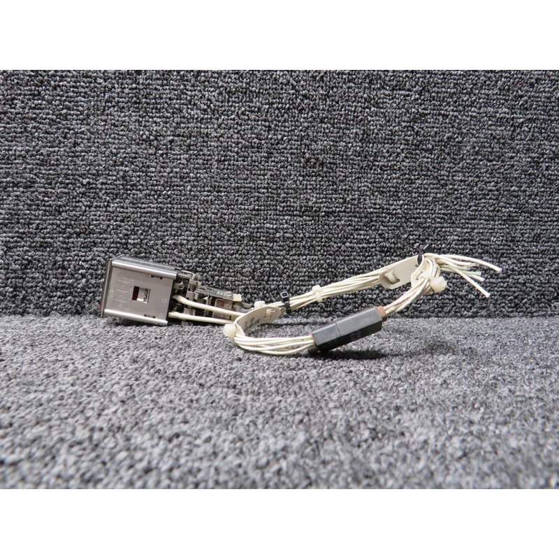 1941-4 (Alt: 10EA1C1) Twist-Lite Eaton Master Warning Reset Switch