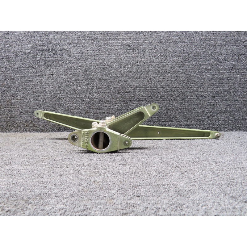50-524401 Beechcraft King Air A90 Elevator AFT Bellcrank (Broken End)