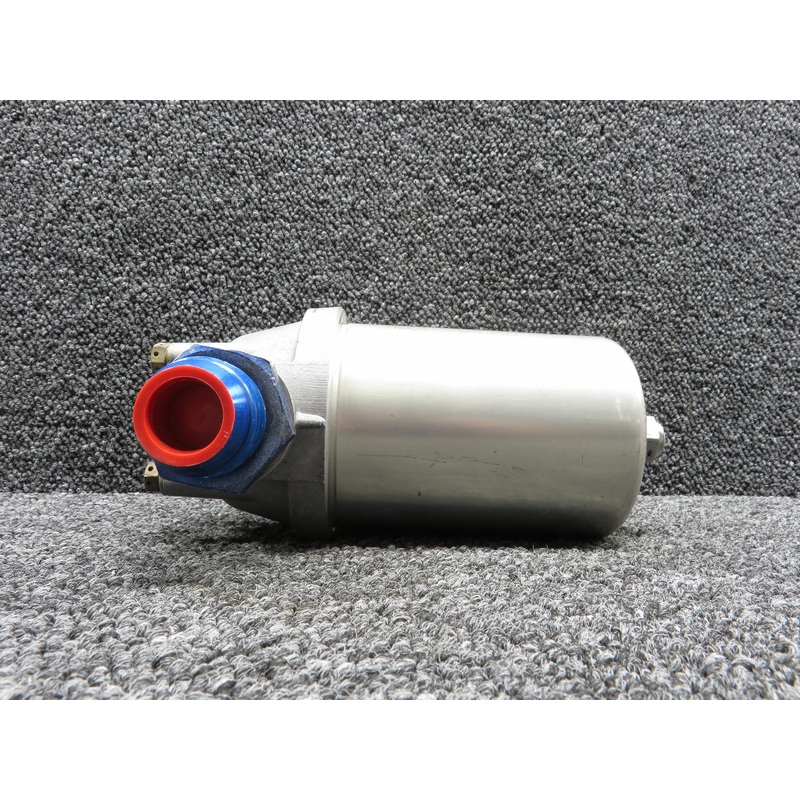 7575638 (Alt: 9912015-1) Purolator Fuel Filter Assy