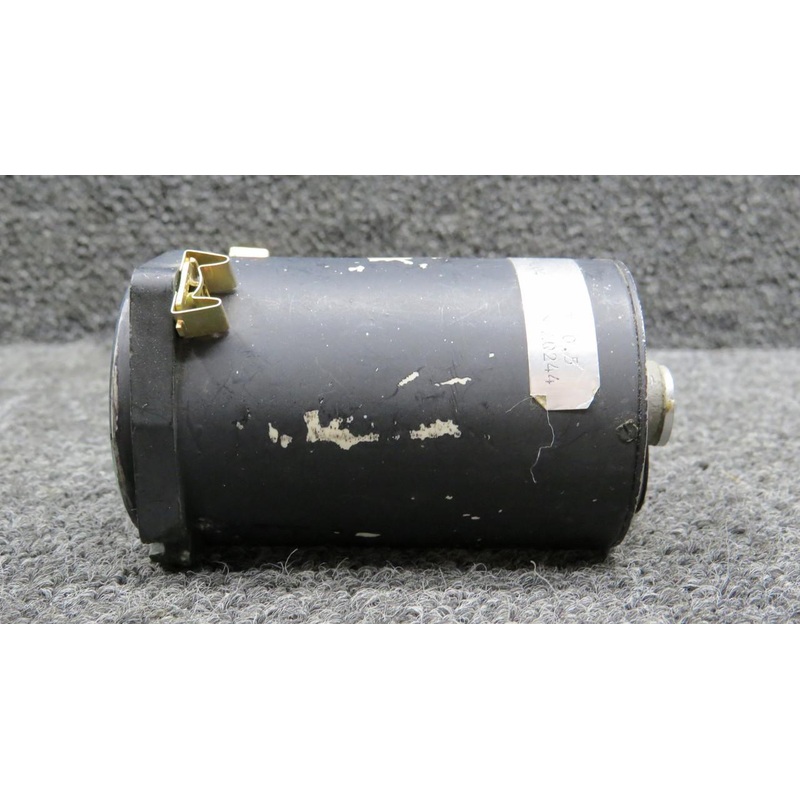 8-204 UMA Vertical Speed Indicator (Broken Mount)
