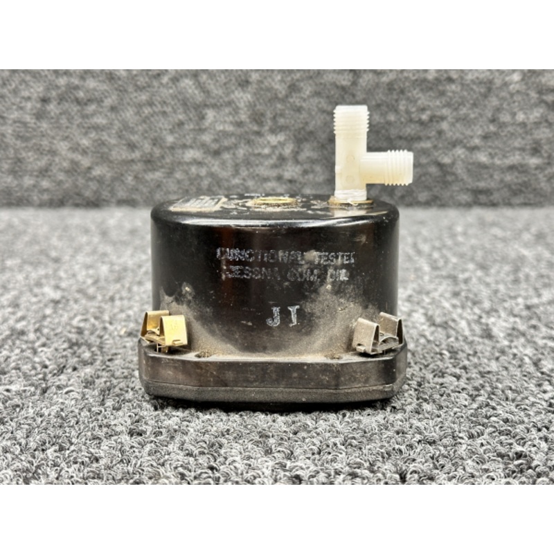 AW-2-3-4-16-AW US Gauge Airspeed Indicator (0-180 MPH, 0-160 Knots)