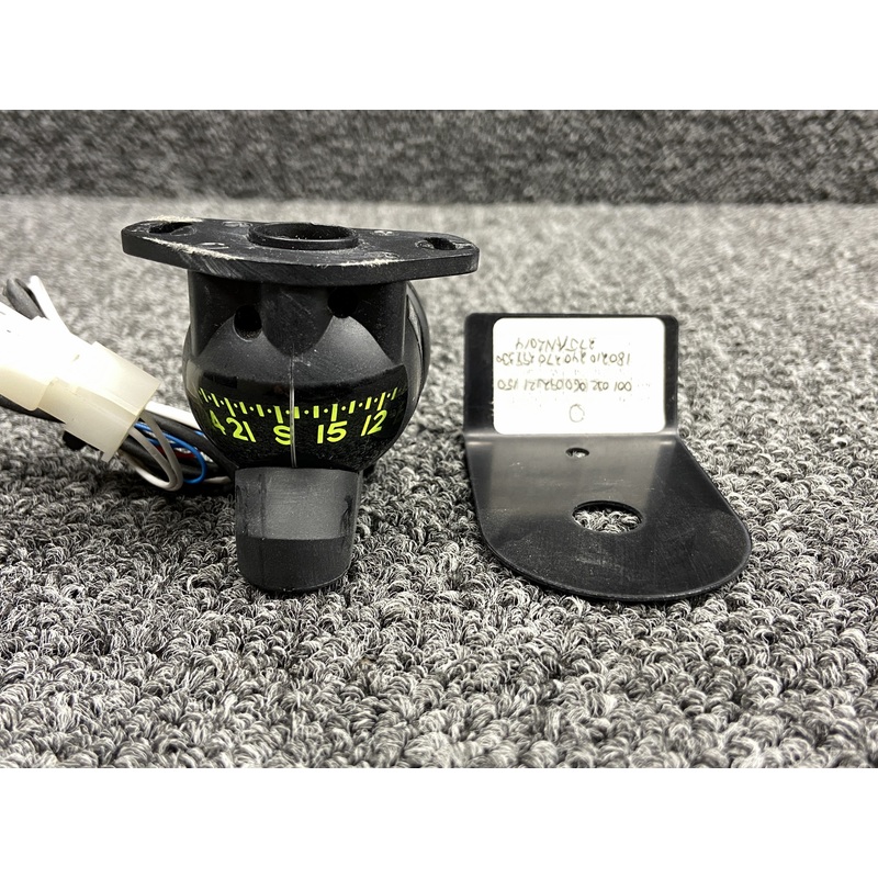 NV2C-28V-NB, 20431-001 Sirs Navigation Overhead Compass w Mount (28V, Lighted)
