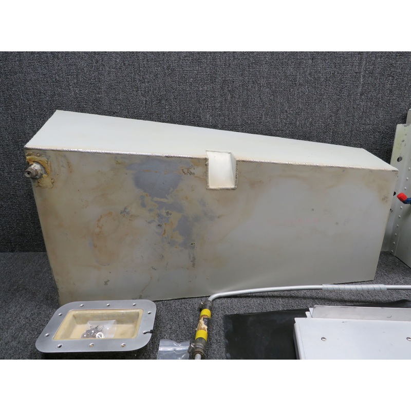 P210100 O&N Aircraft Baggage Compartment Auxiliary Fuel Tank Kit with STC