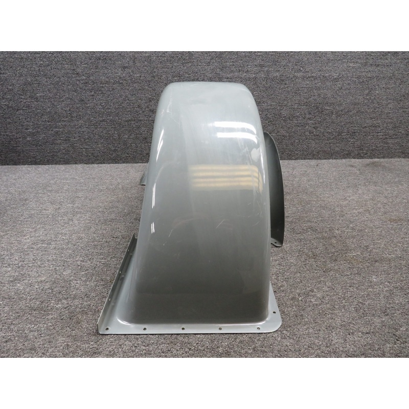 R7156 Robinson R22 Cooling System Lower Scroll Half