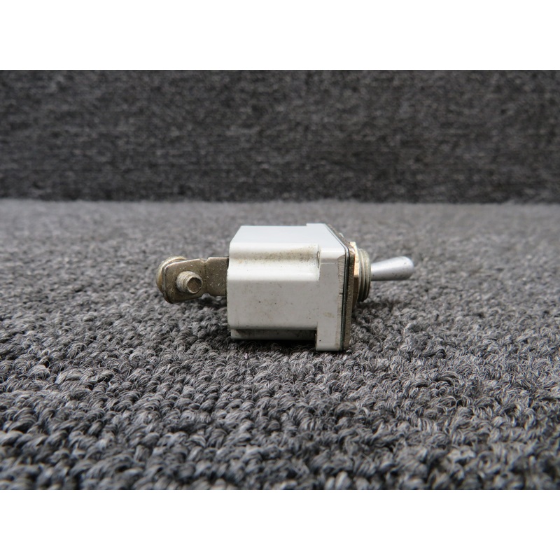 D7270-5-20 Klixon Toggle Switch (Amps: 20)