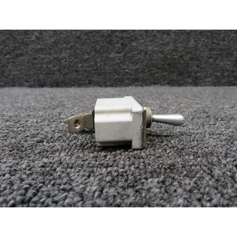 D7270-5-5 Klixon Toggle Switch (Amps: 5)