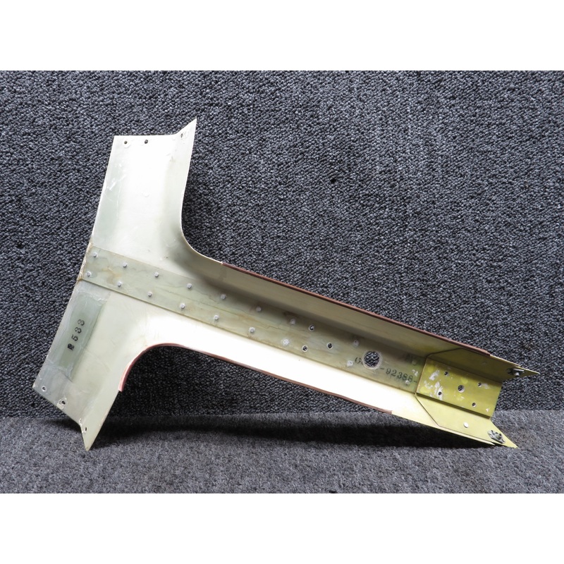010A-92388 Mitsubishi MU2B-30G Front Windshield Trim Frame Assembly