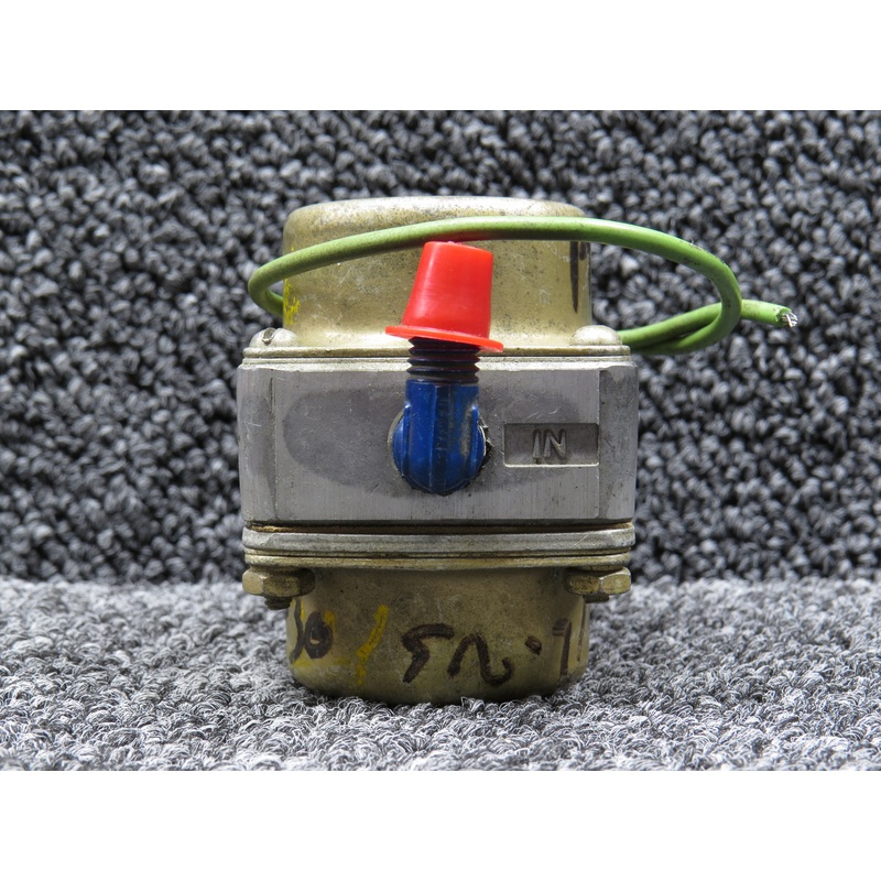 23D04 Janitrol Heater Fuel Regulator Assembly (12VDC, 7.5 PSI)