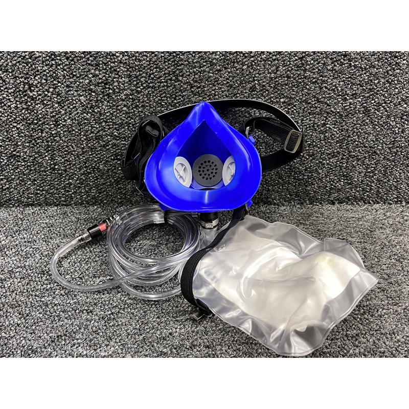 4110-728-2-01, 4110-711-2 Aerox Continuous Flow Oxygen Mask w Lines & Bag