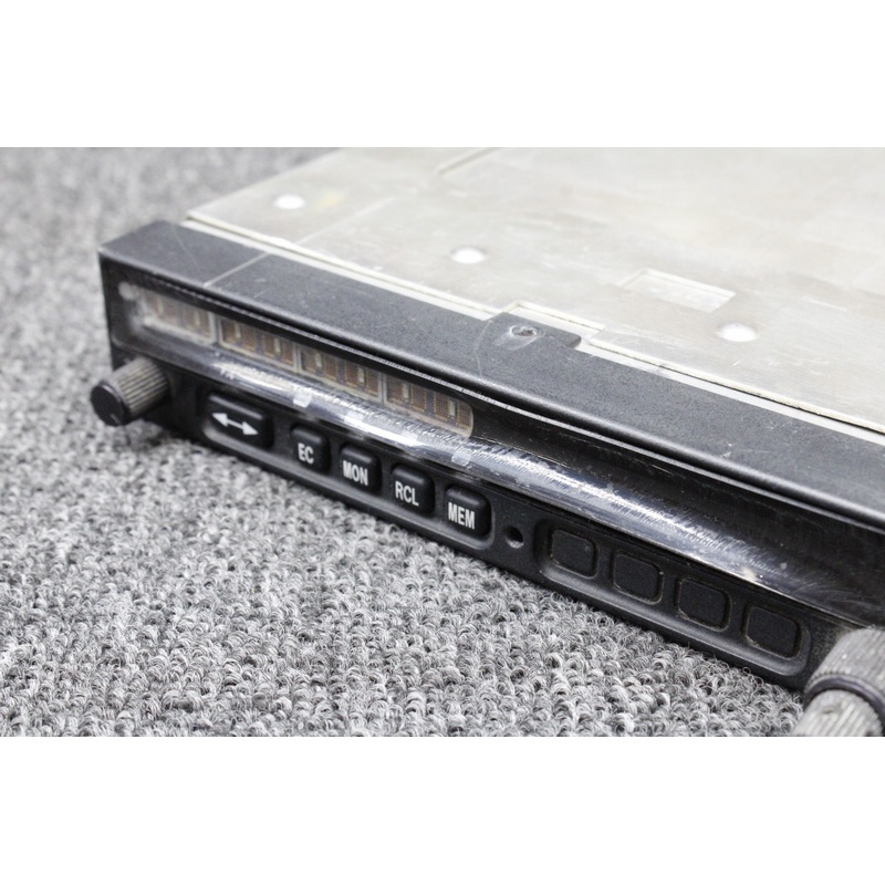 430-6040-203 UPS Aviation, Apollo SL40 VHF Comm Radio with Mod, Tray (Core)