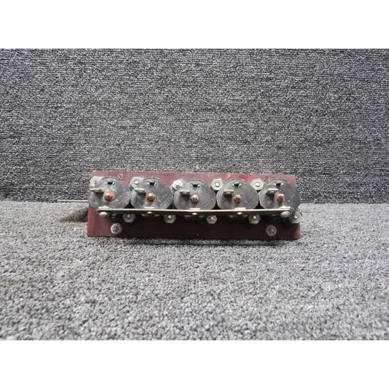 CA-5, CA-10 Klixon Circuit Breaker Unit with Bracket