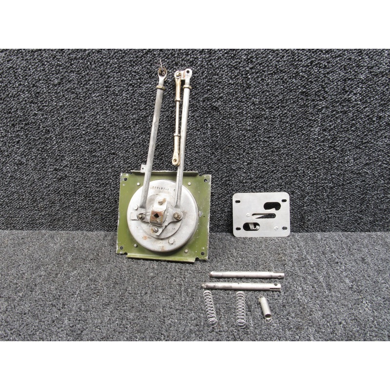 DY1440 Aerostar 601P Cabin Door Handle Assembly