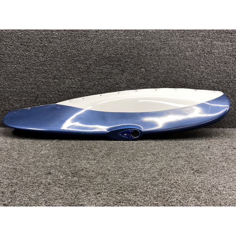 GF35115-00 (Use: 36739-010) Globe Fiberglass Wing Tip Assembly LH (Striped)