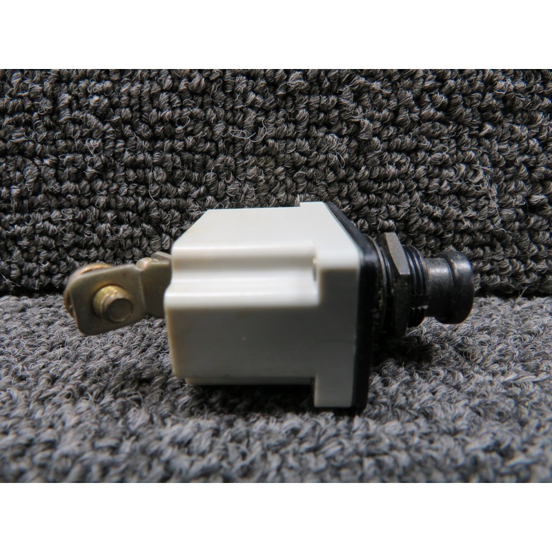 MS24310-15 (Alt: D7271-8-15) Klixon Circuit Breaker