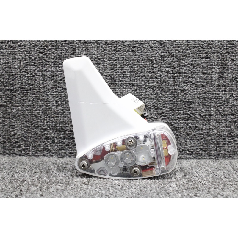 UAV-1001856-002 UAvionix SkyBeacon ADS-b Out Navigation Light w STC (14 or 28V)