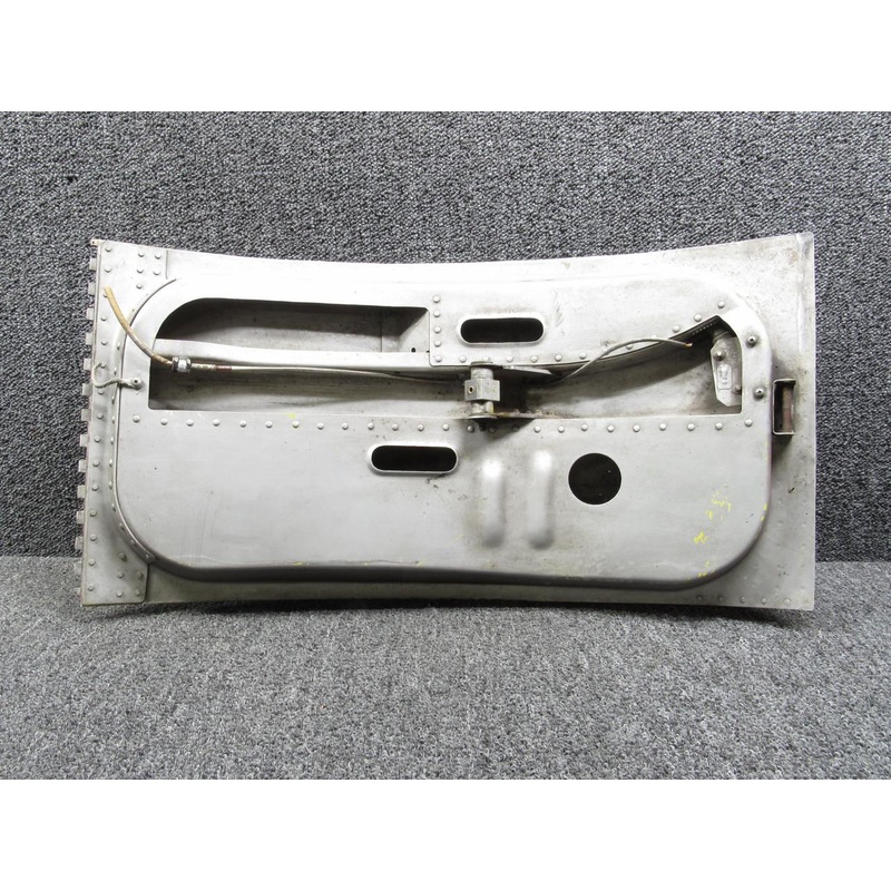 010A-32651-002 Mitsubishi MU-2B-20F Main Landing Gear Door Forward RH (Green)