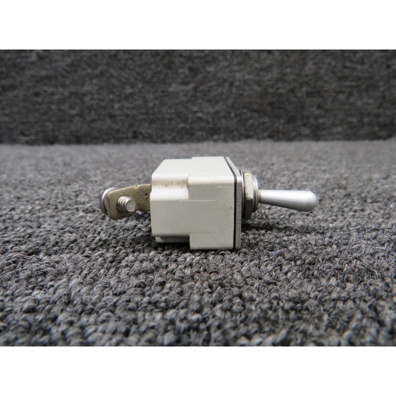 7270-5-5 Klixon Toggle Switch (Amps: 5)