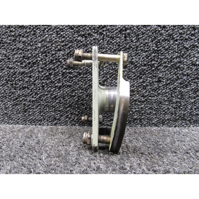 13754E3 Embraer Support Bracket