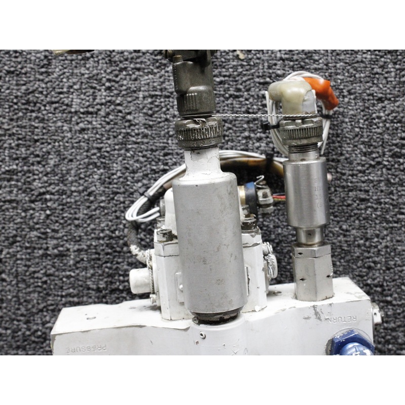 35021-502 Swearingen SA-226T Airight Nose Hydraulic Steering Actuator Manifold