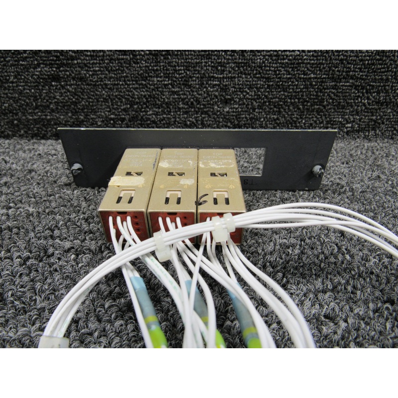 96182 (Alt: 4766-123) Eaton Annunciator Push Switch Set of 3 with Mount Panel