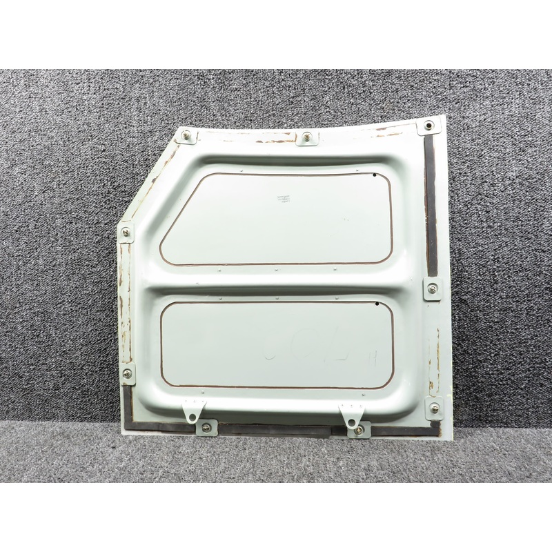 137806C402 BAE Jetstream JS-31 Center Lower Aft Fuselage Door Assembly RH