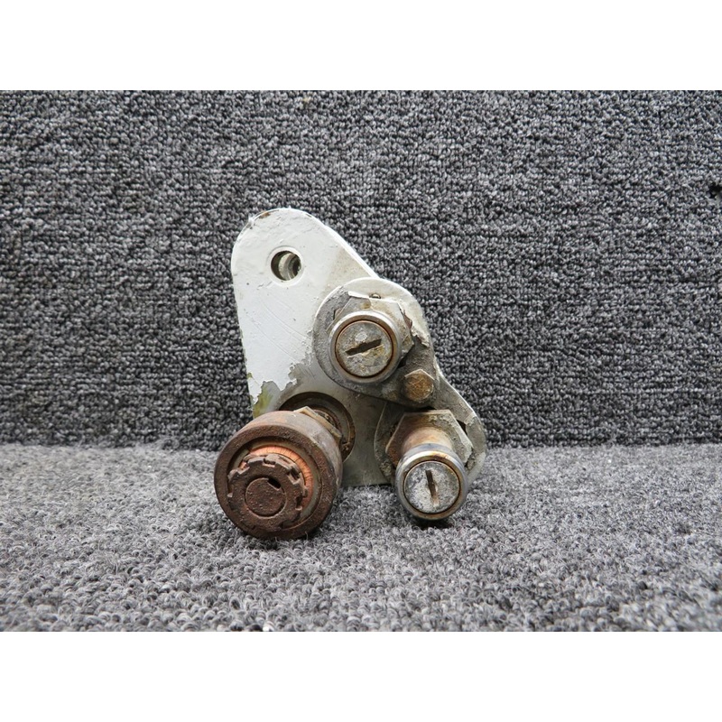 010A-16231-1 Mitsubishi MU-2B-20 Flap Fitting Assembly LH (Worn)