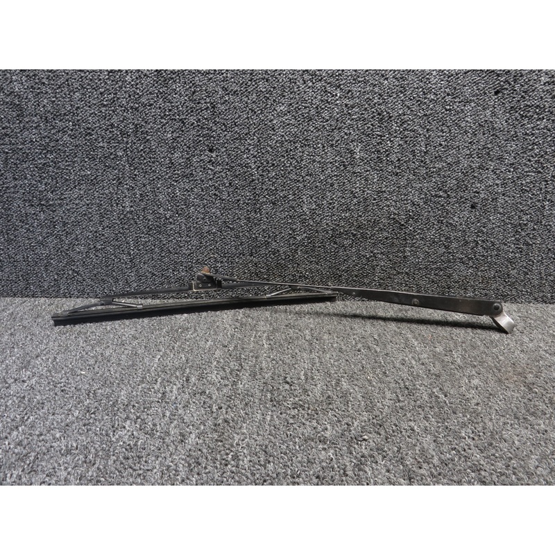 14-91388-00, 14-99403-03 Textron Windshield Wiper Assembly (Blade Tear)