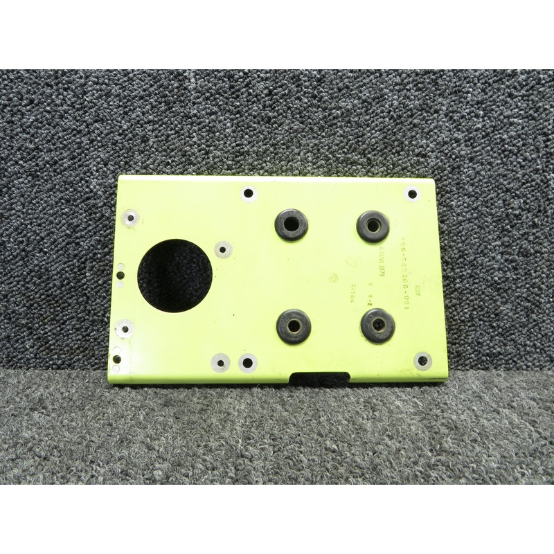 306-580206-021 Sabre Hydraulic Motor Vibration Isolation Mounting Bracket
