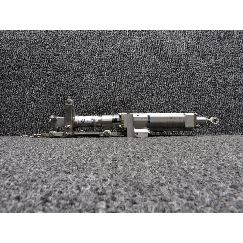 41000470-103 Textron Dual Hydrualic Servo Actuator (Core) (Catastrophic Damages)