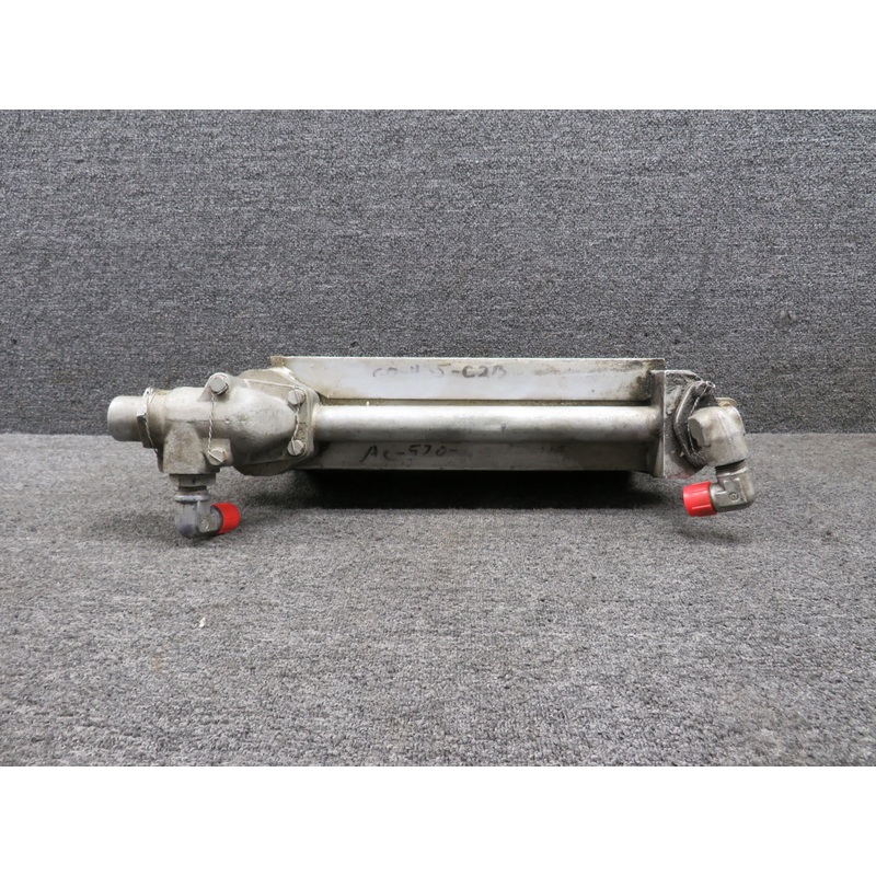 8521912 (Alt: 3584) Harrison AP12AU13-02 Oil Cooler Assembly (Worn)