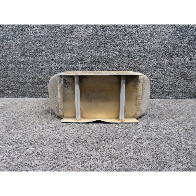 8543897 (Alt: 556-391) Harrison AP07AN05-02 Oil Cooler Assembly (Worn)