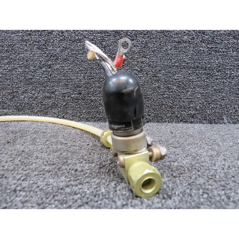 P041B850 TKS De-Ice Pressure Switch with Tube
