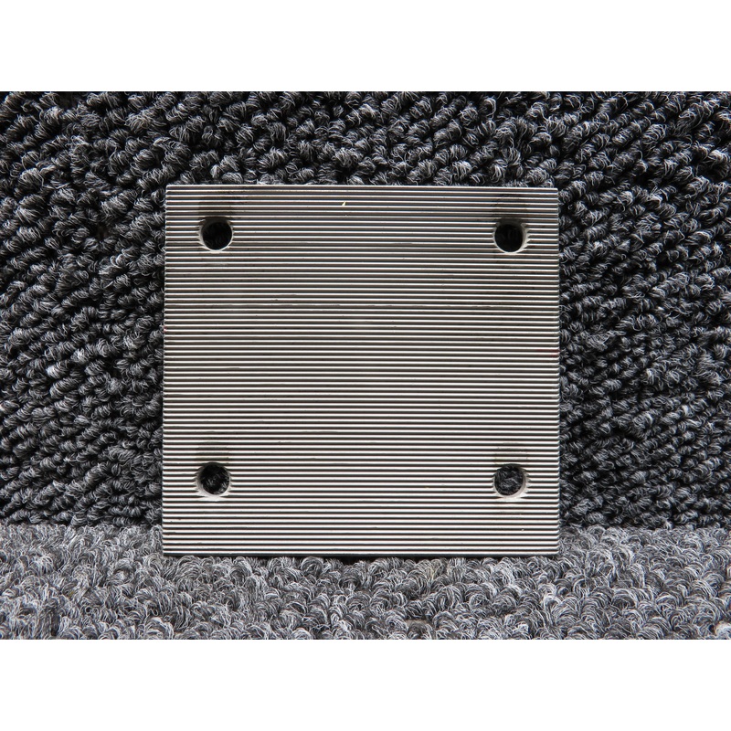 030A-35604 Mitsubishi MU2B-60 Serration Plate Bracket