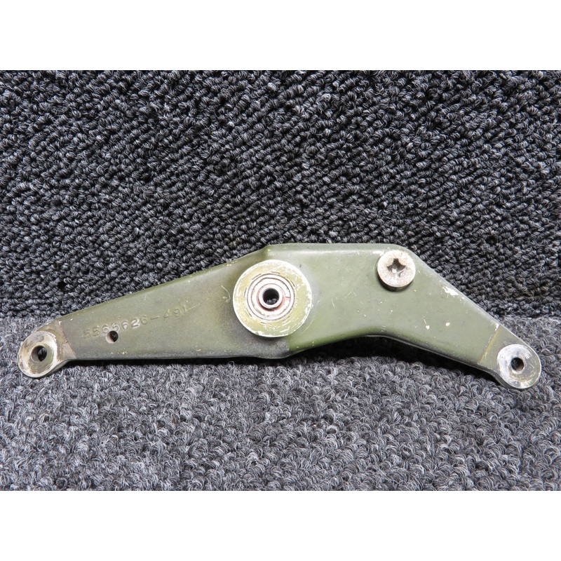 5565626-1 (Alt: 5565626-491) C-500 Bell Crank Steering Assembly