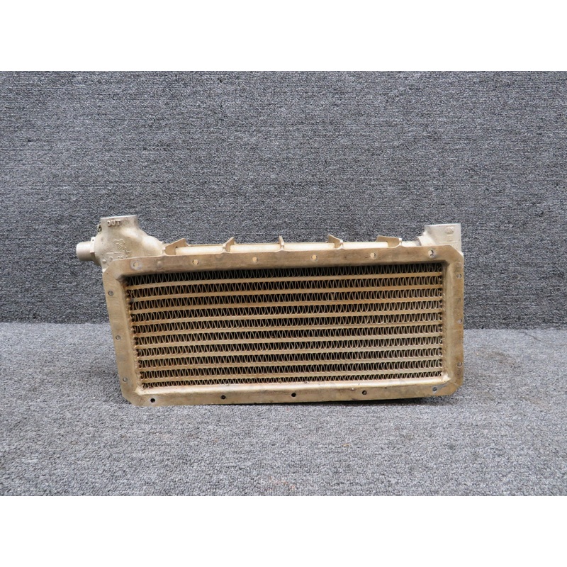 8533839 Harrison AP09AN13-03 Oil Cooler Assembly (Dented Body, Worn Fins)