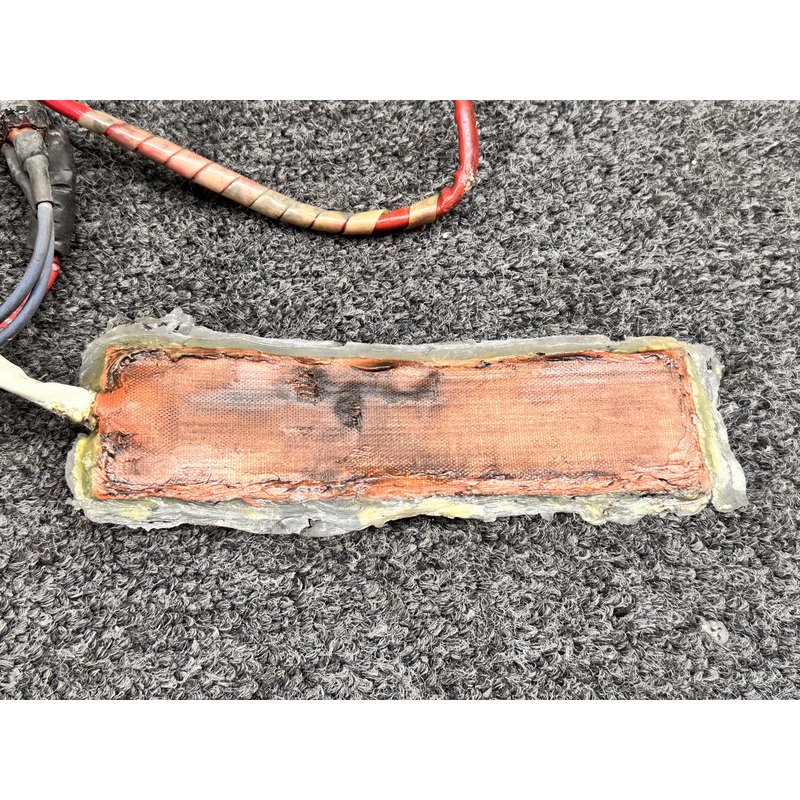 TSP6CYL-2927-115 Tanis Engine Preheat System with Heat Pads (Incomplete Set)