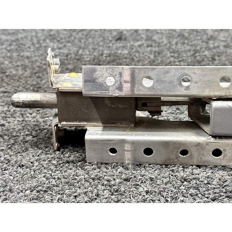 0851781-35 Hartwell Nacelle Baggage Door Latch (Minus Lock) (Colored)