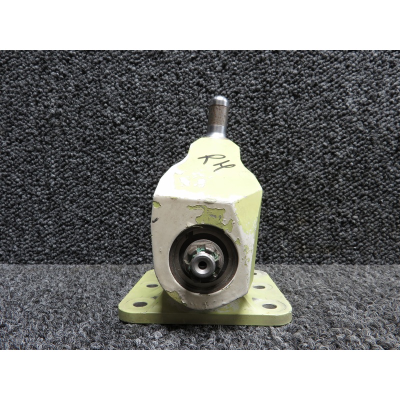 137238B406 BAE JS-31 Bracket Assembly Final Drive Install RH