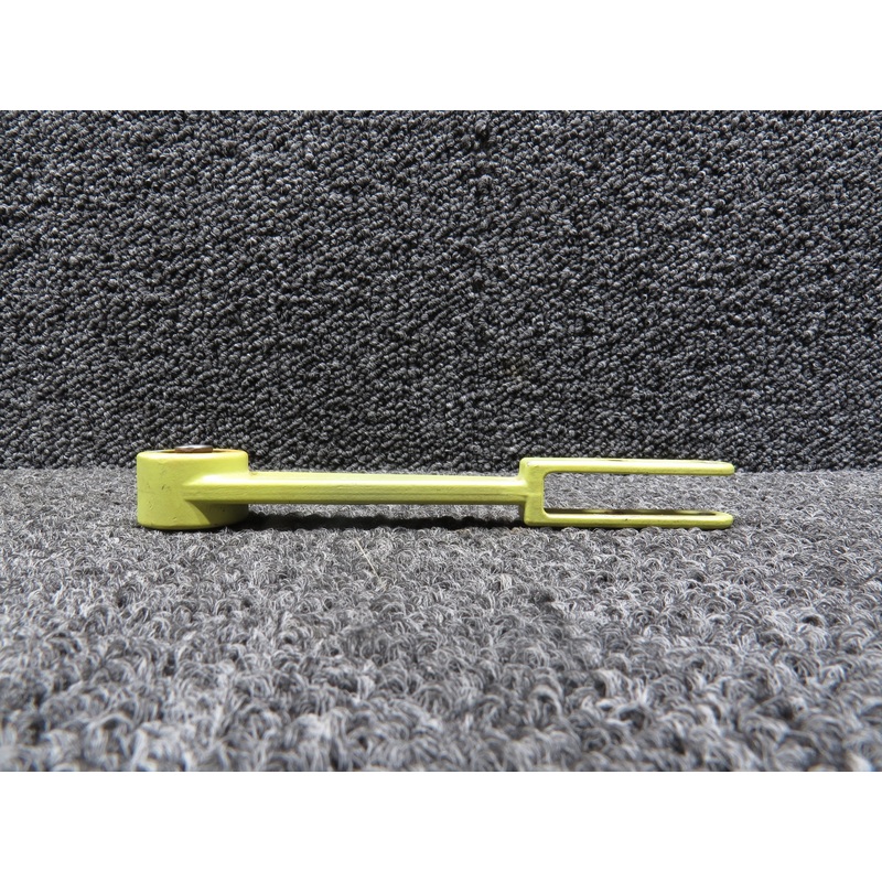212-060-713-001 (Cast: 212-060-713-1) Bell 412SP Forward Control Idler Arm