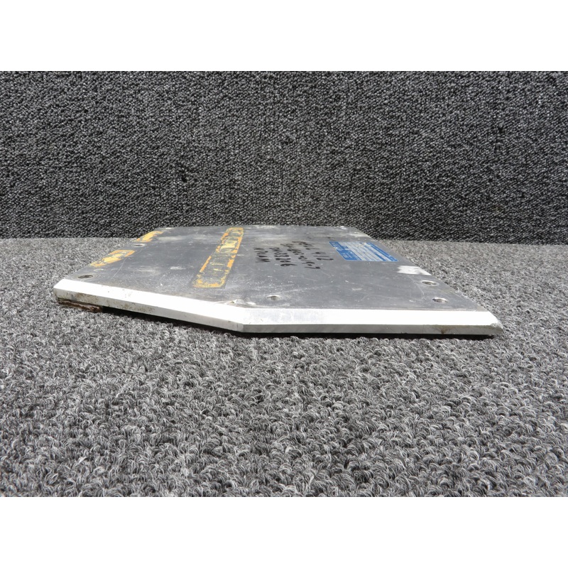 303170-9 Erda 3300-1 Seat Belt and Seat to AC Attach Fitting Fwd-Aft (Scratches)